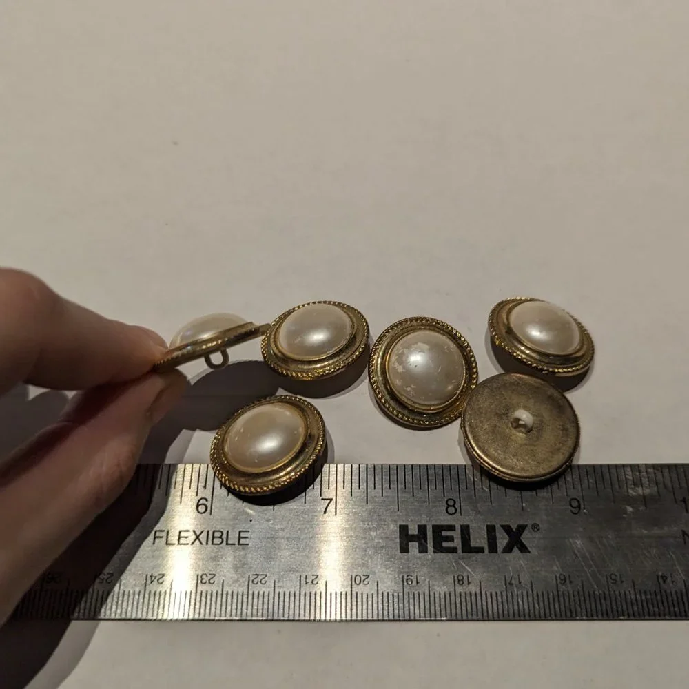 BUTTONS Round Domed White Pearl with Decorative Gold Border 1" (6) - Picture 2 of 3